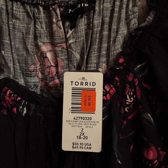 Torrid NWT Floral Long Sleeve Women's Top - Picture 6 of 6